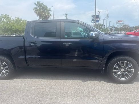 Used 2023 Chevrolet Silverado 1500 LT AWD/4WD image 4