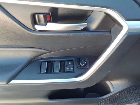 Used 2023 Toyota RAV4 XLE image 26