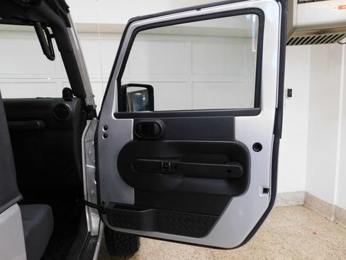 Used 2010 Jeep Wrangler Sport AWD/4WD image 51