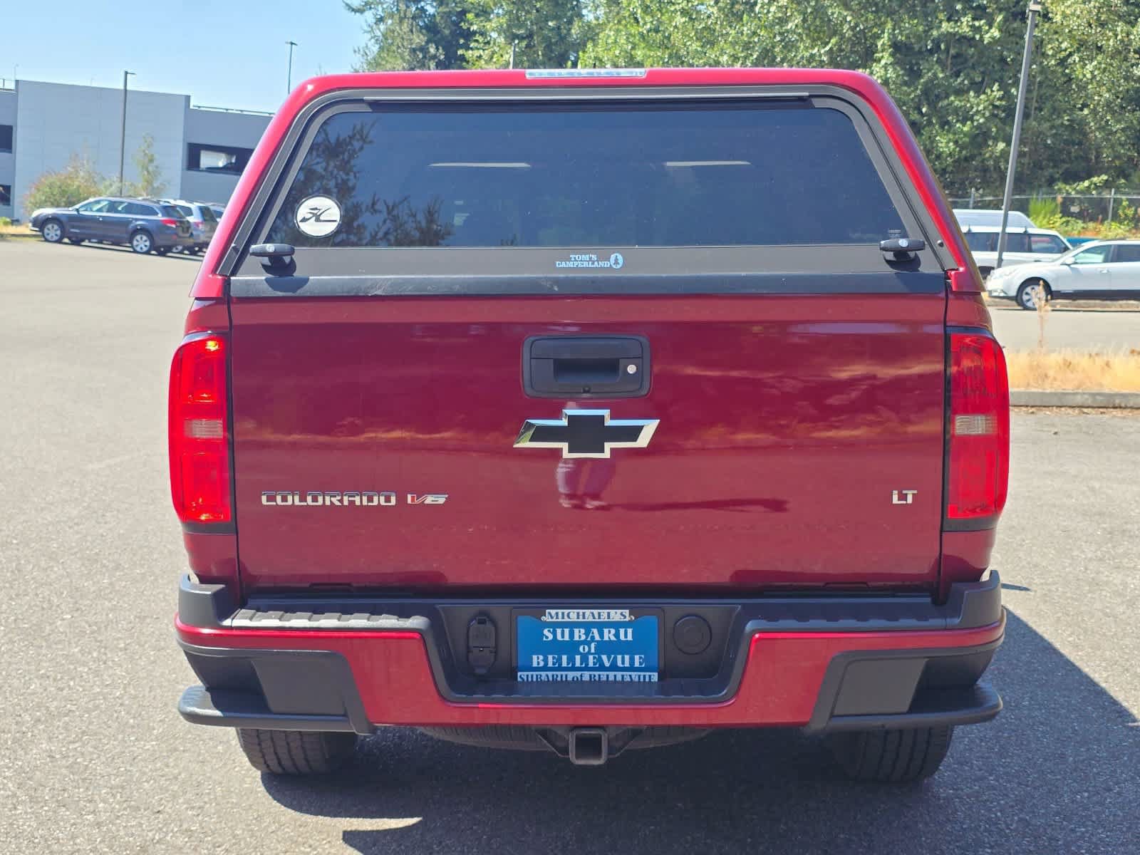 Used 2018 Chevrolet Colorado LT w/ LT Convenience Package RWD image 5