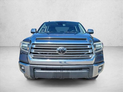 Used 2018 Toyota Tundra Limited image 2