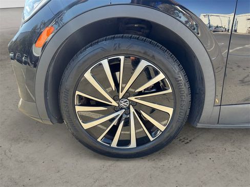 Certified 2023 Volkswagen ID.4 Pro S Plus image 14
