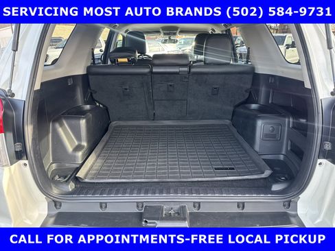 Used 2013 Toyota 4Runner SR5 image 11