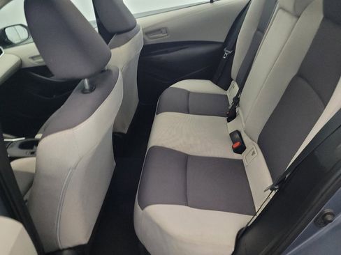 Used 2025 Toyota Corolla LE FWD image 18