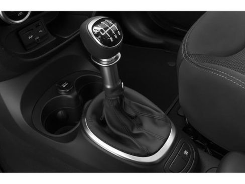 Used 2015 FIAT 500L Trekking FWD image 13