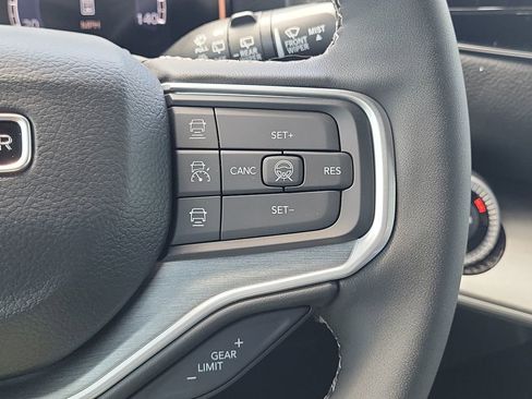 New 2026 Jeep Grand Wagoneer 4WD image 22