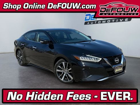 Used 2023 Nissan Maxima SL FWD image 1