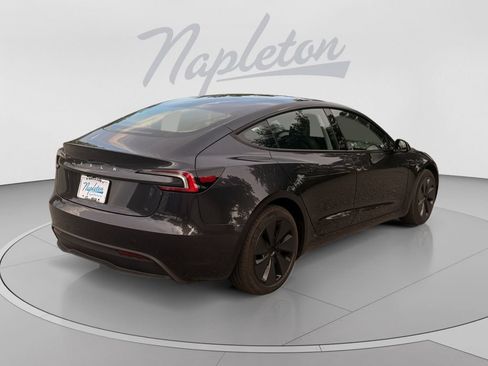 Used 2025 Tesla Model 3 Long Range RWD image 6