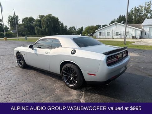 Used 2020 Dodge Challenger R/T Scat Pack RWD image 4