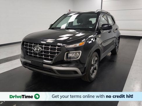 Used 2022 Hyundai Venue SEL FWD image 1
