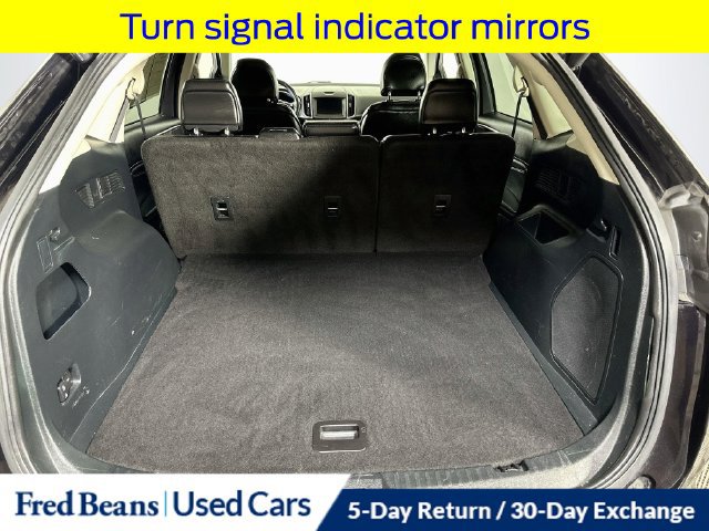 Used 2019 Ford Edge Titanium AWD/4WD image 32