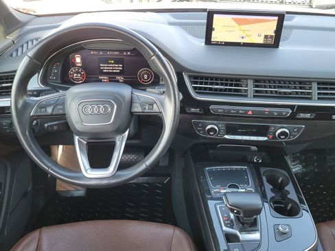 Used 2018 Audi Q7 3.0T Prestige image 9