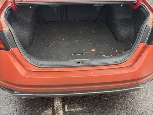 Used 2019 Nissan Altima 2.5 SR image 18