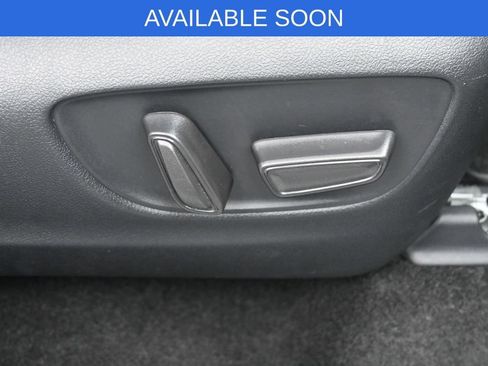 Certified 2024 Toyota Grand Highlander AWD image 21