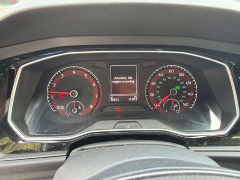 Used 2019 Volkswagen Jetta R-Line w/ R-Line Cold Weather Package FWD image 11