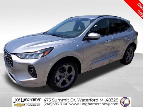 Used 2024 Ford Escape ST-Line Select w/ Tech Pack #1 AWD/4WD image 4