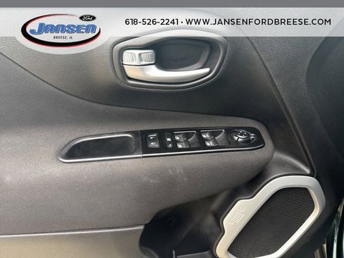 Used 2021 Jeep Renegade Sport image 8