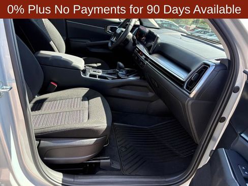 New 2026 Kia Sorento LX image 17