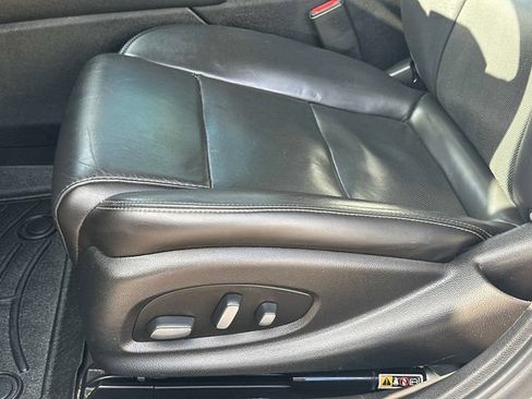 Used 2019 Cadillac XTS Luxury FWD image 16
