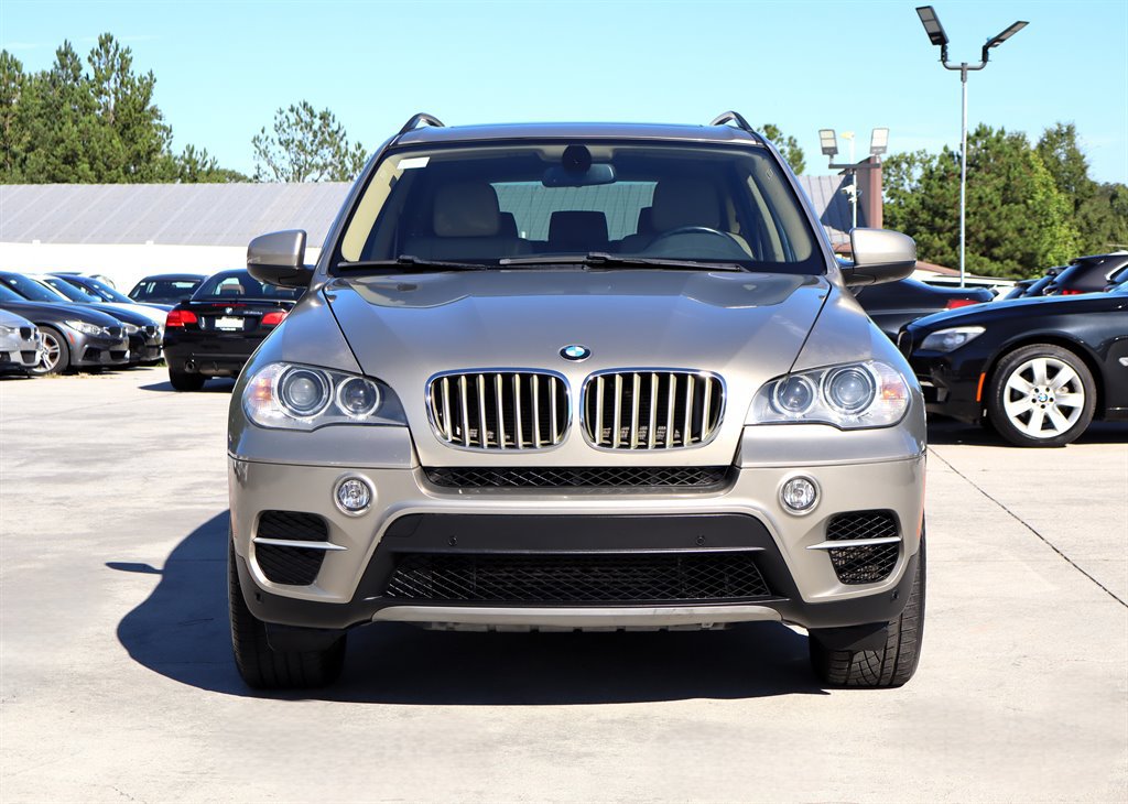 Used 2012 BMW X5 xDrive35d AWD/4WD image 2