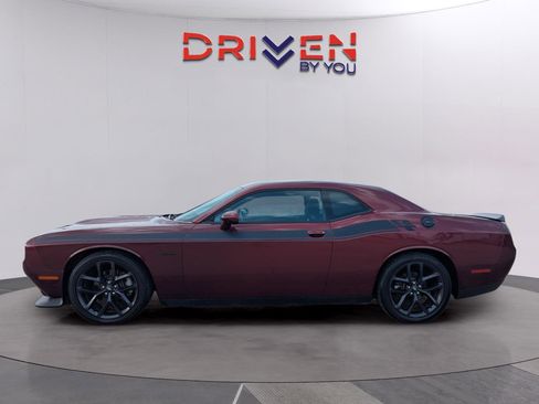 Used 2021 Dodge Challenger R/T w/ Blacktop Package image 2