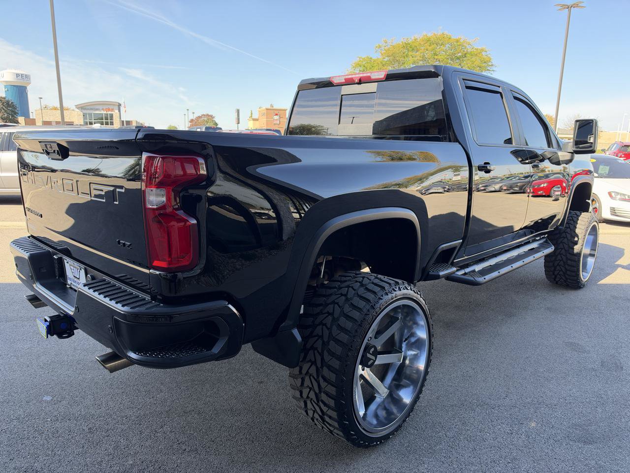 Used 2021 Chevrolet Silverado 2500 LTZ w/ LTZ Plus Package AWD/4WD image 7
