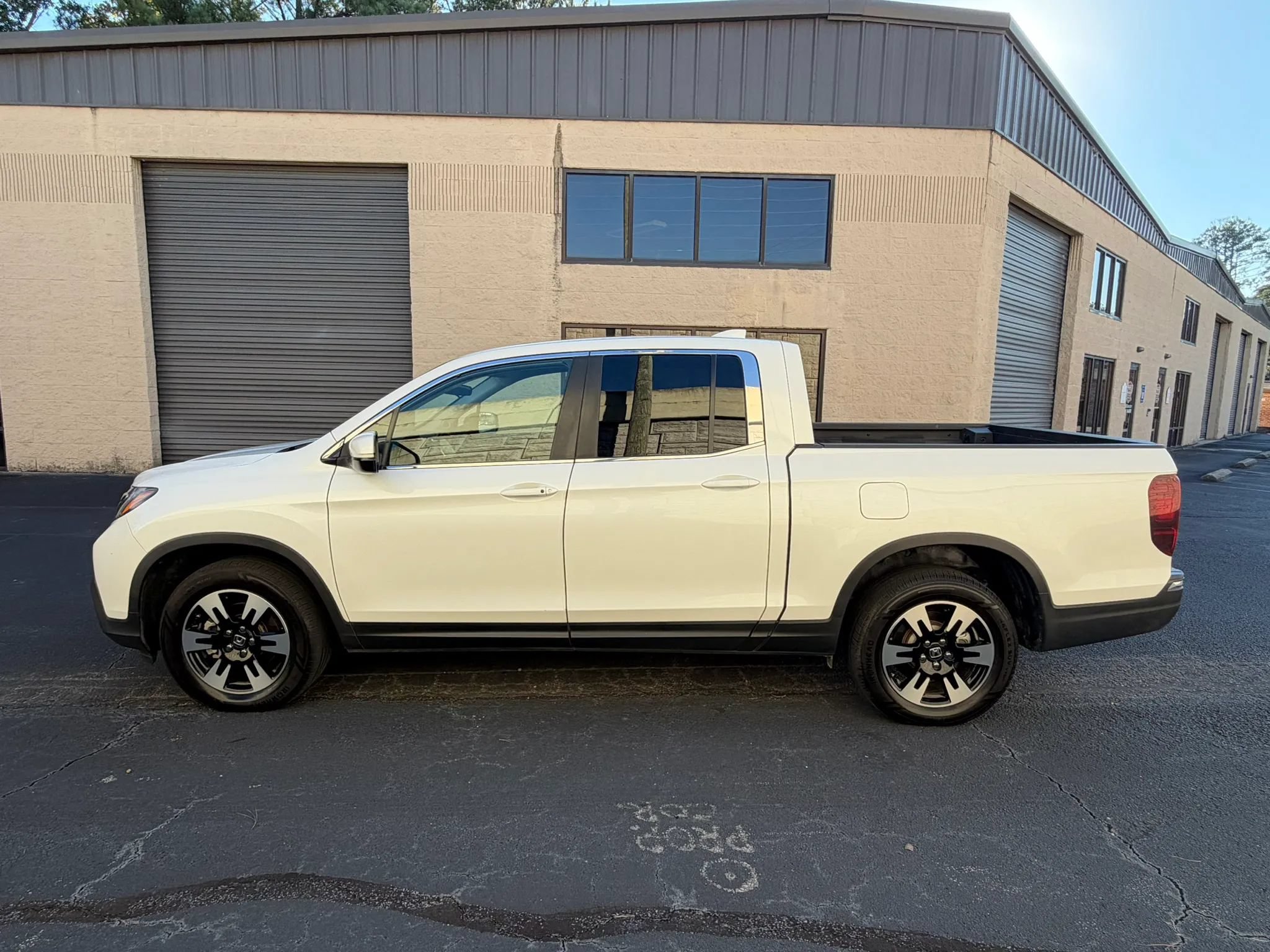 Used 2020 Honda Ridgeline RTL image 3