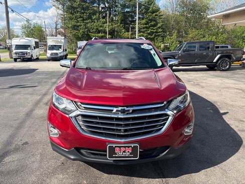 Used 2019 Chevrolet Equinox Premier FWD image 2