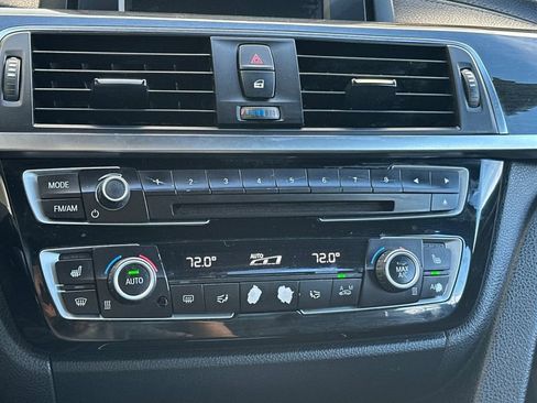 Used 2018 BMW 330i Sedan RWD image 21
