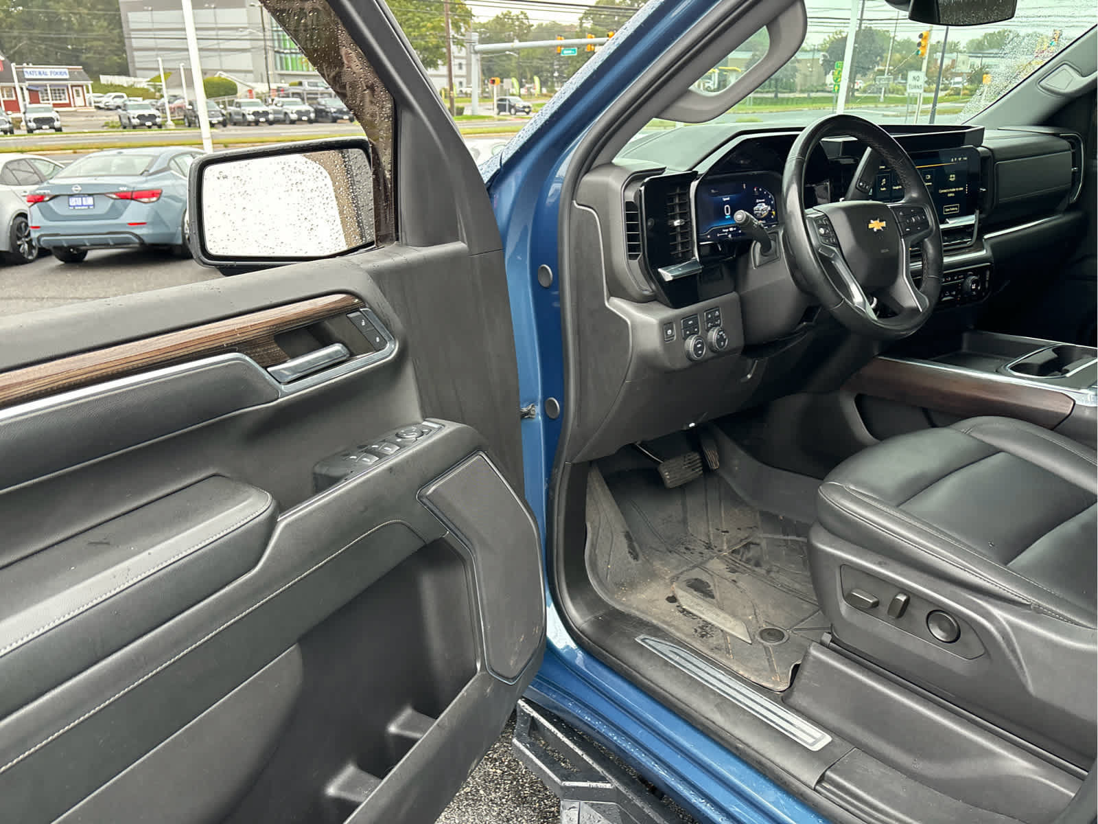 Certified 2024 Chevrolet Silverado 1500 LT w/ All Star Edition Plus AWD/4WD image 7