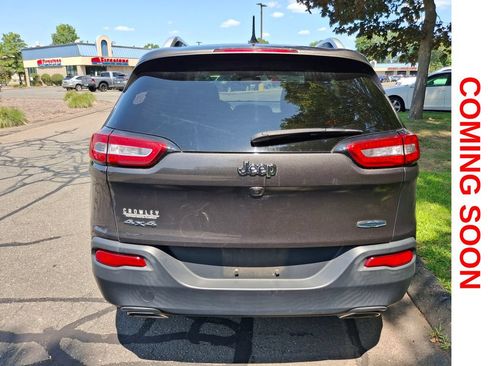 Used 2015 Jeep Cherokee Latitude AWD/4WD image 7