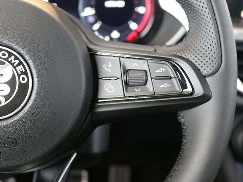 New 2025 Alfa Romeo Stelvio Sprint image 46