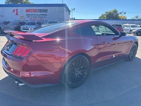 Used 2019 Ford Mustang GT Premium w/ GT Performance Package image 4
