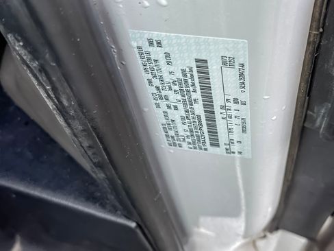 Used 2023 Ford Transit 350 XLT image 30