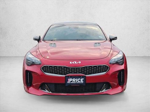 Used 2022 Kia Stinger GT-Line w/ Sun & Sound Package image 2