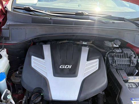 Used 2016 Hyundai Santa Fe SE AWD/4WD image 23
