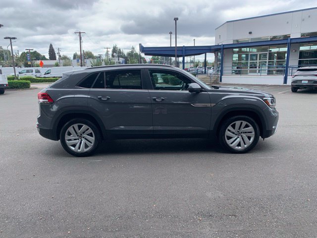 Used 2022 Volkswagen Atlas Cross Sport SE w/ Panoramic Sunroof Package AWD/4WD image 7