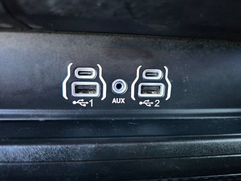 Certified 2025 RAM 1500 Big Horn AWD/4WD image 18