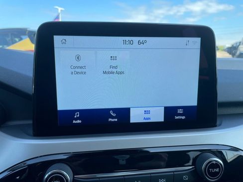 Used 2022 Ford Escape SE image 16