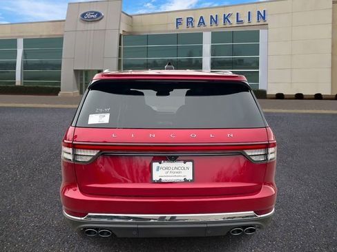 New 2026 Lincoln Aviator AWD image 4