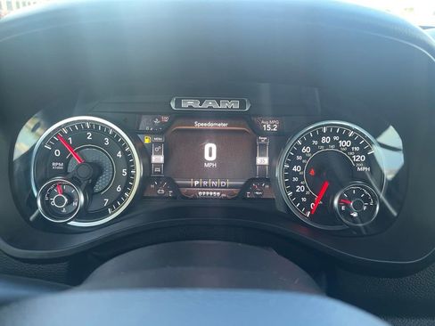 Used 2022 RAM 1500 Big Horn AWD/4WD image 14