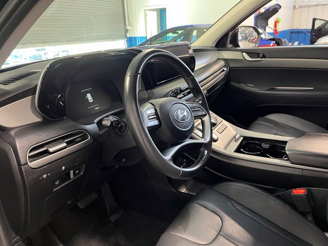 Used 2025 Hyundai Palisade SEL FWD image 23