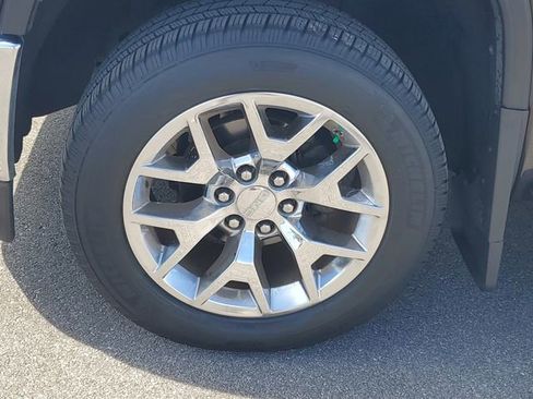 Used 2014 GMC Sierra 1500 SLT w/ SLT Crew Cab Value Package image 30