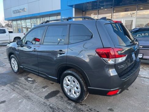 Used 2024 Subaru Forester AWD/4WD image 4
