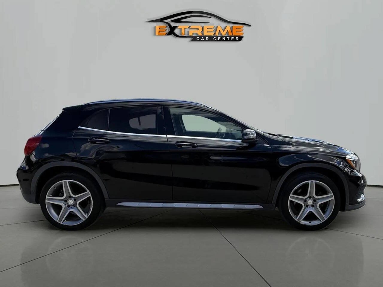Used 2016 Mercedes-Benz GLA 250 4MATIC image 7