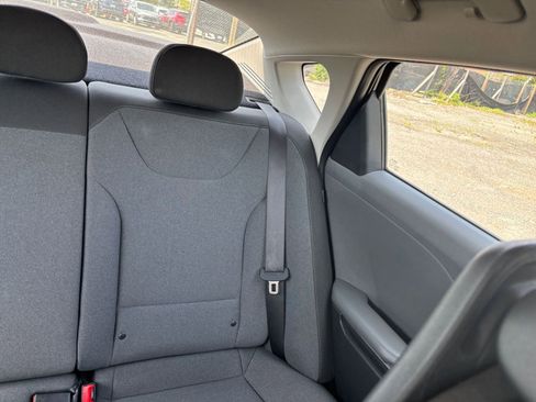 Used 2025 Kia K4 FWD image 33