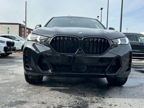 New 2026 BMW X6 xDrive40i image 2