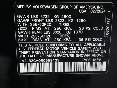 Used 2024 Volkswagen Atlas SE FWD image 7