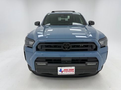 New 2025 Toyota 4Runner SR5 image 3