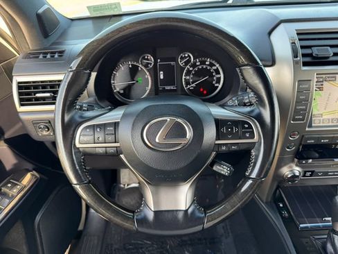 Used 2020 Lexus GX 460 Premium w/ Premium Package AWD/4WD image 22